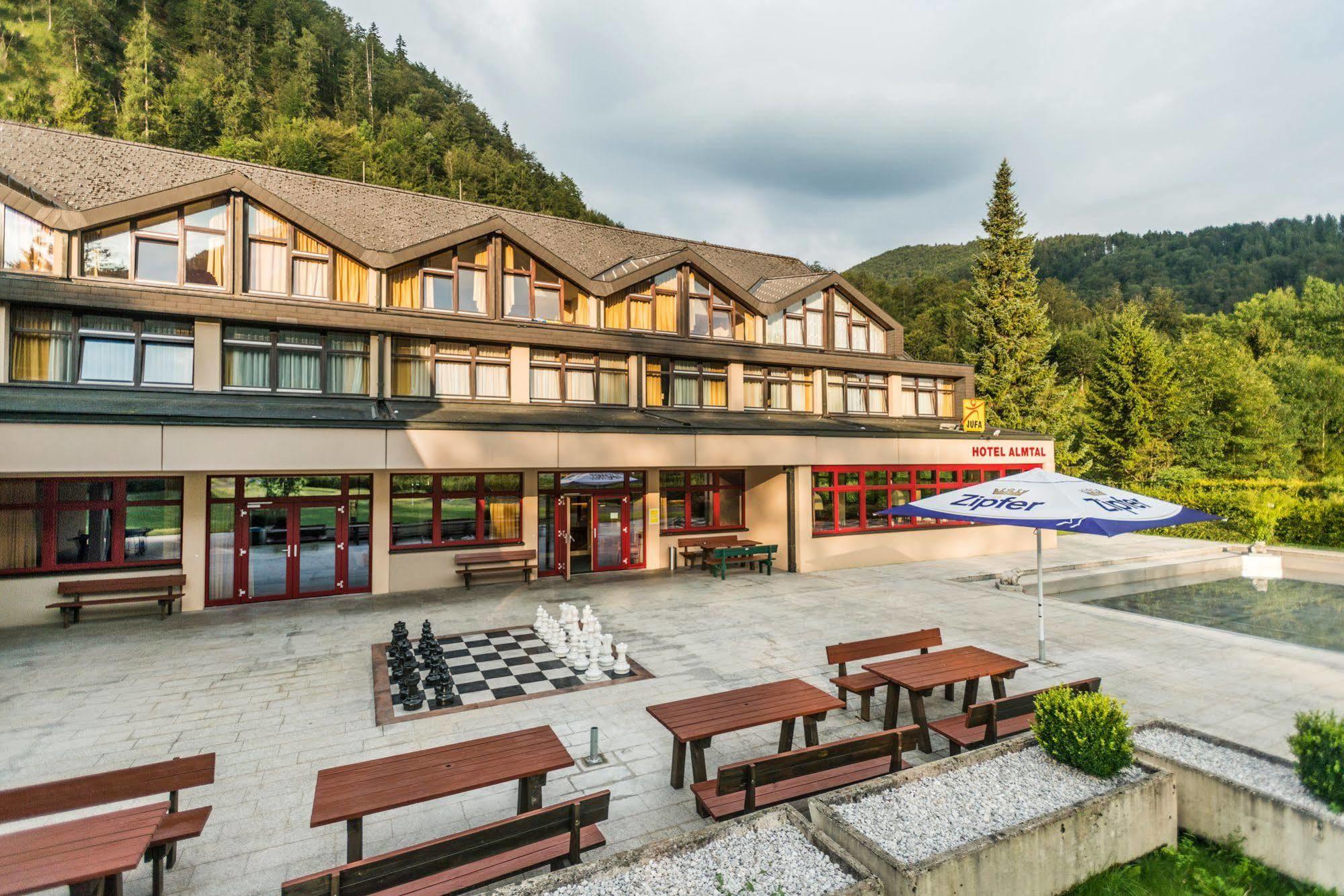 Jufa Hotel Grünau im Almtal Exterior foto