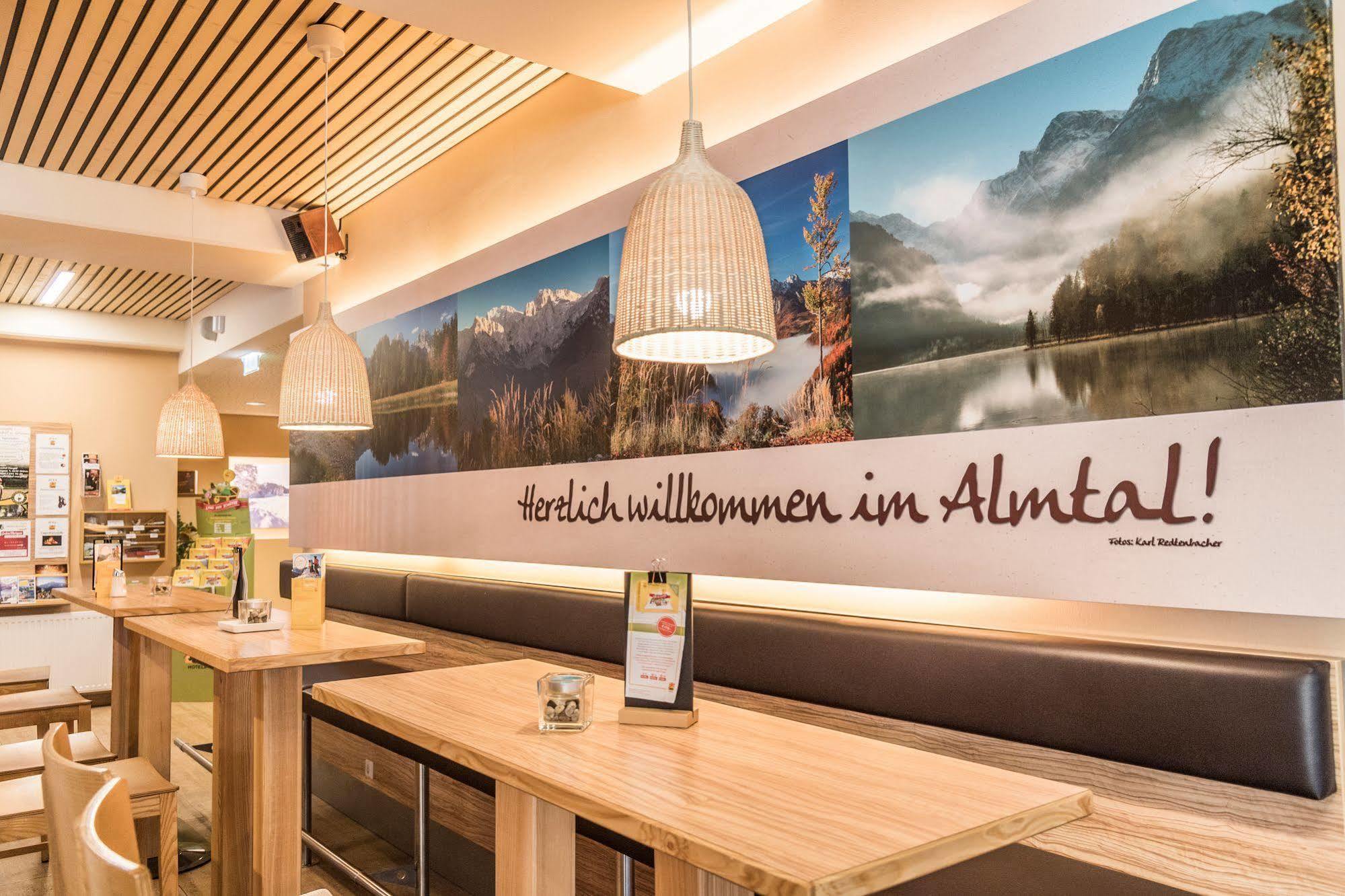 Jufa Hotel Grünau im Almtal Exterior foto